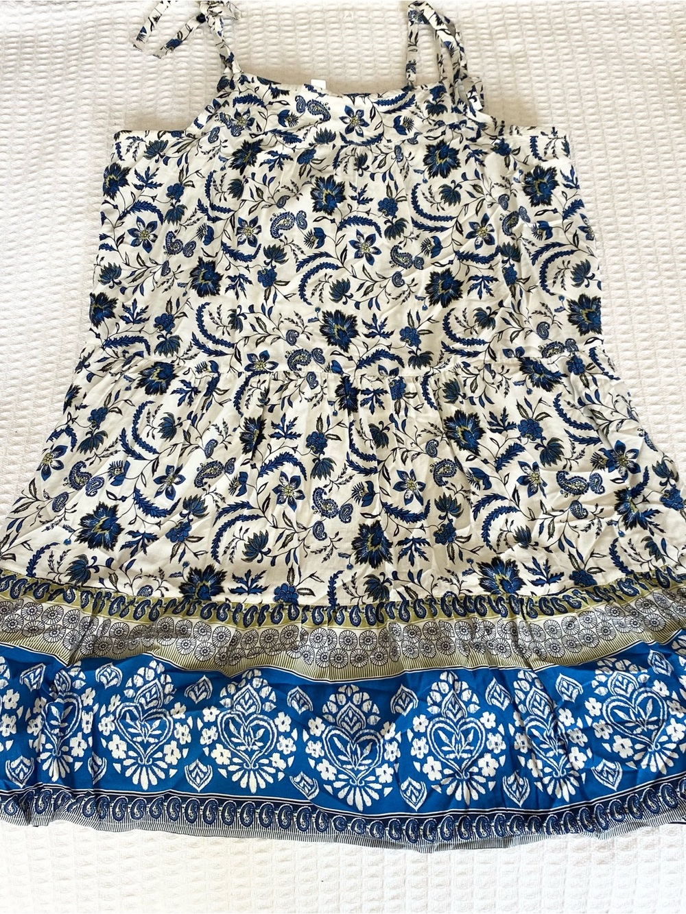 beachlunchlounge White and Blue Floral Tiered Mini Dress